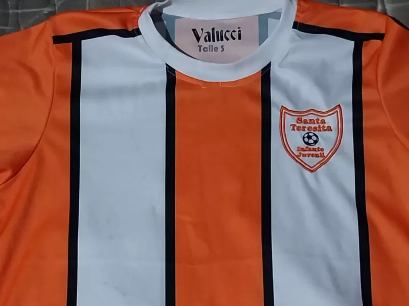 Santa Teresita de Berisso celebra 22 a&ntilde;os de historia, trabajo y pasi&oacute;n por el f&uacute;tbol