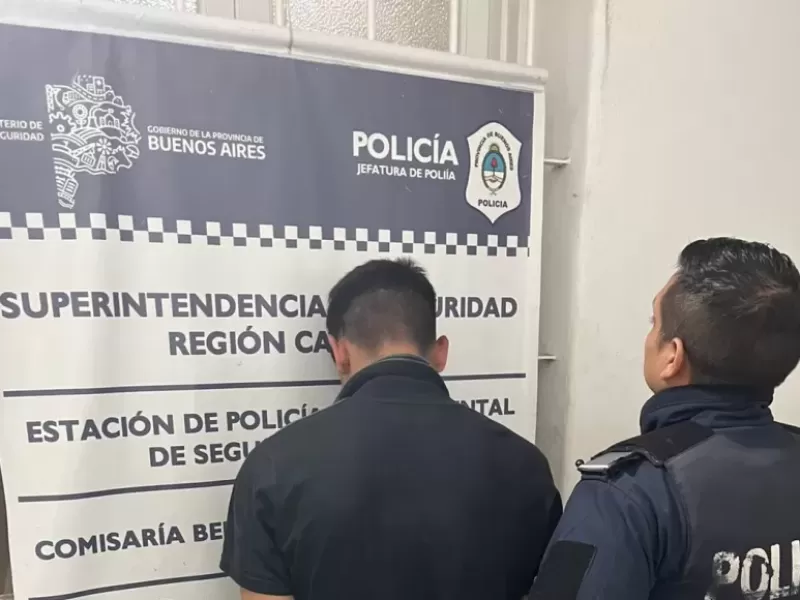 Operativo en Berisso: detuvieron a un joven por agredir a su pareja en la vía pública