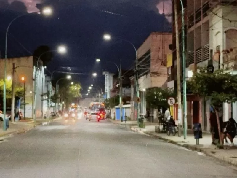 Advierten por vientos intensos en Berisso y la regi&oacute;n durante este domingo