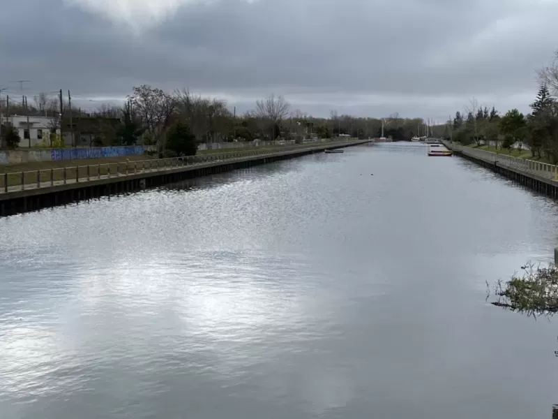 Alerta por crecida del Río de la Plata: informan aumento del nivel del agua en la región
