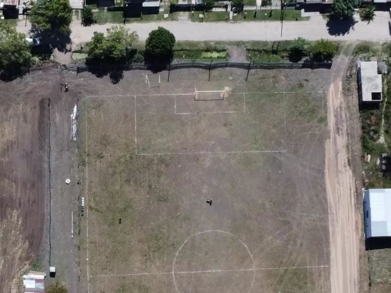 El Club Santa Cruz inaugura su cancha con un amistoso ante Barrio El Carmen