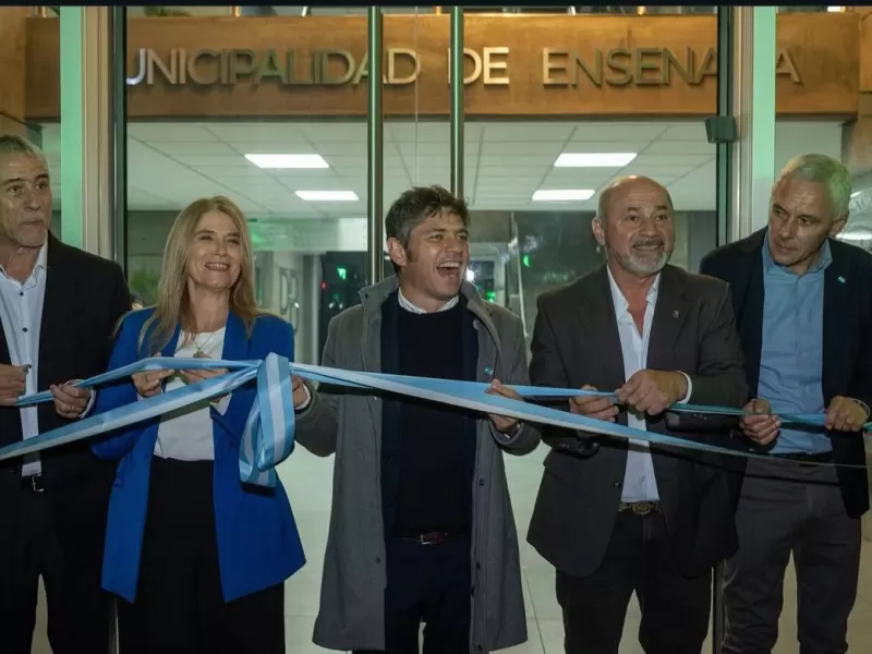 Impactante: así es la nueva Municipalidad de Ensenada que inauguró Mario Secco