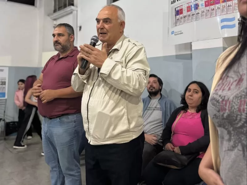 &Aacute;ngel Celi cuestion&oacute; el rumbo pol&iacute;tico y advirti&oacute;: &ldquo;Cuatro a&ntilde;os m&aacute;s con esta pol&iacute;tica es un desastre total&rdquo;