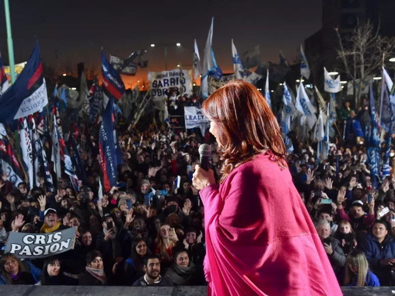 Cristina Kirchner nombró a Berisso en su reaparición en público