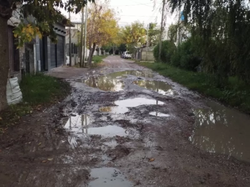 Reclamos por calles intransitables en Berisso: vecinos denuncian abandono y falta de respuestas
