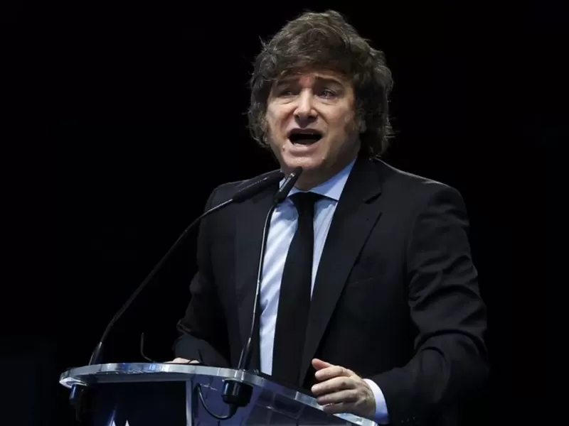 Milei confirmó que profundizará la quita de subsidios al transporte en el AMBA