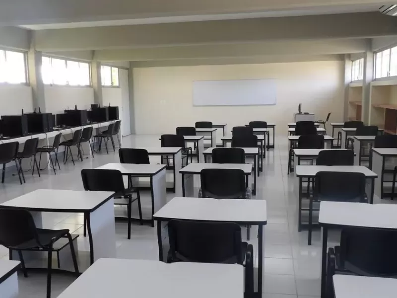 En medio de otro paro en la UNLP, la grieta se profundiza por la p&eacute;rdida de clases en facultades y colegios