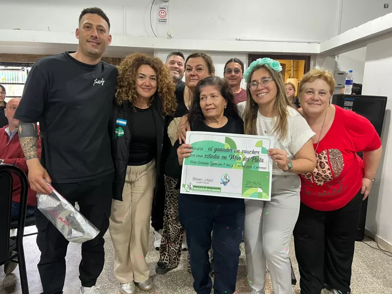 Emoci&oacute;n y reconocimiento en el gran agasajo a jubilados y jubiladas del STMB