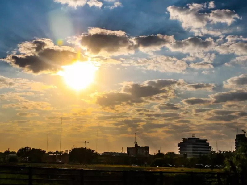 Alerta naranja por calor extremo en Berisso y la Regi&oacute;n: la temperatura podr&iacute;a llegar a los 35&deg;C