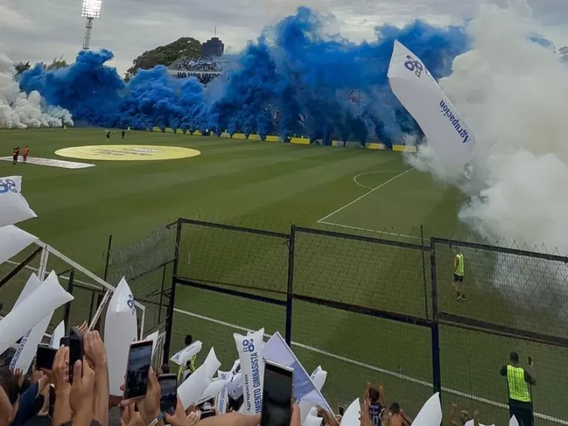 Gimnasia y Estudiantes empataron sin goles en el cl&aacute;sico platense