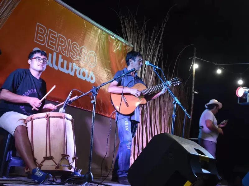 Una nueva edición de La Peña de Cultura llega a Berisso con música y tradición