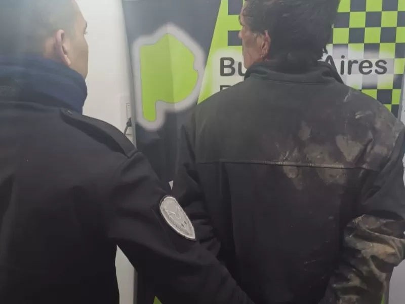 Villa Progreso: arrestaron a un hombre por causar destrozos en la vía pública