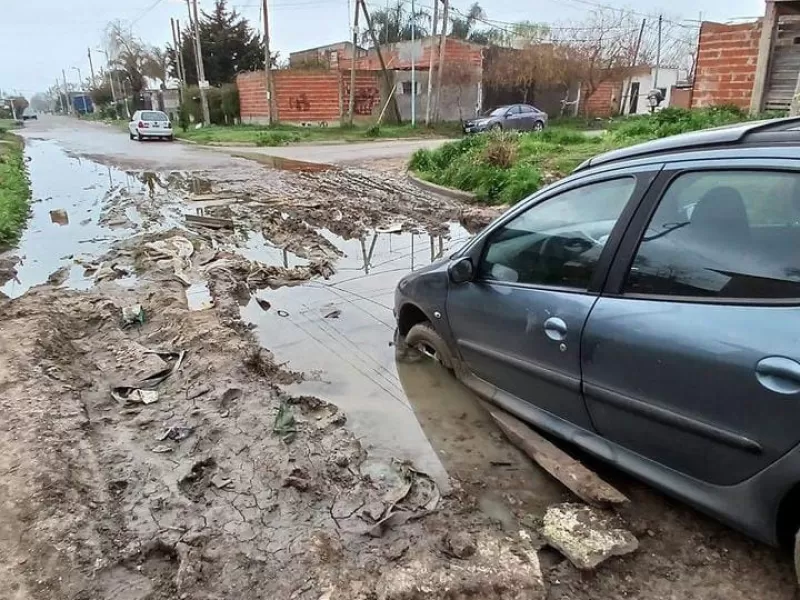 Las calles de Villa Nueva se encuentran intransitables