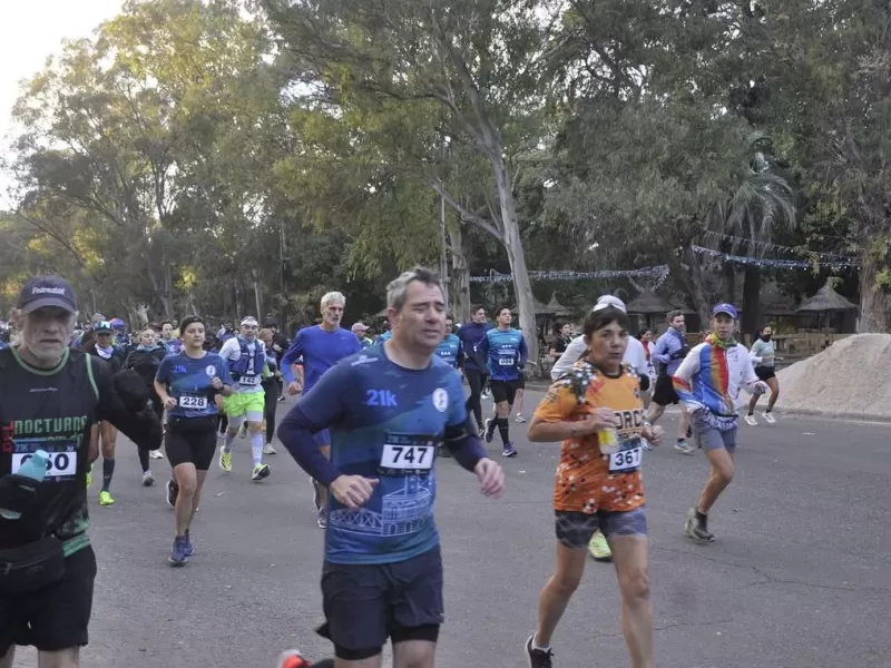Con récord de atletas, se realizó la tradicional Media Maratón “Tres Ciudades”