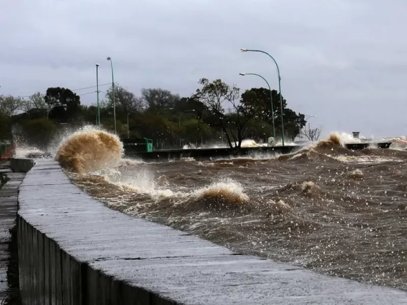 Alerta por crecida del Río de La Plata en Berisso y Ensenada