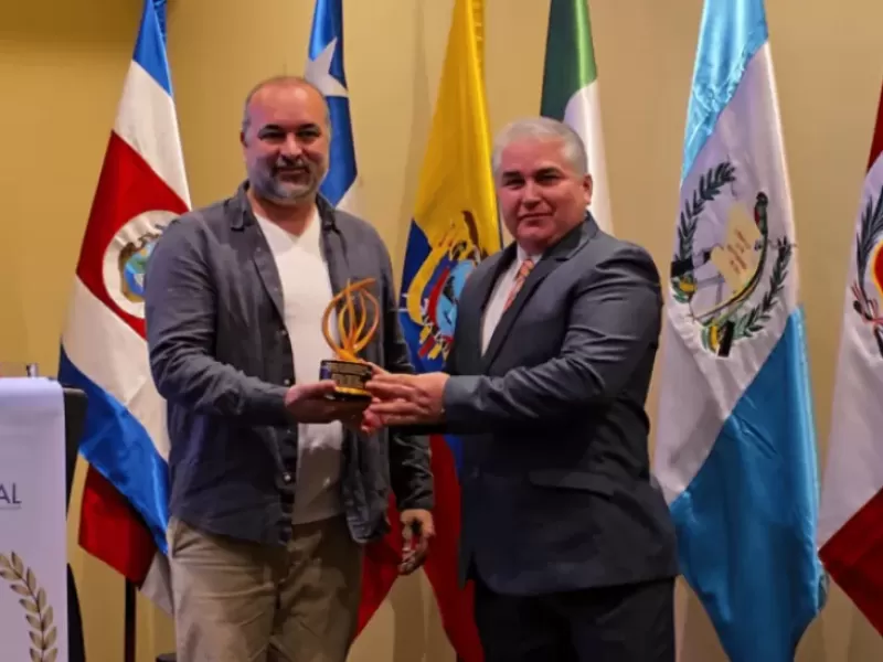 Berisso fue premiado como "Municipio Educador" por su compromiso con la educación universitaria