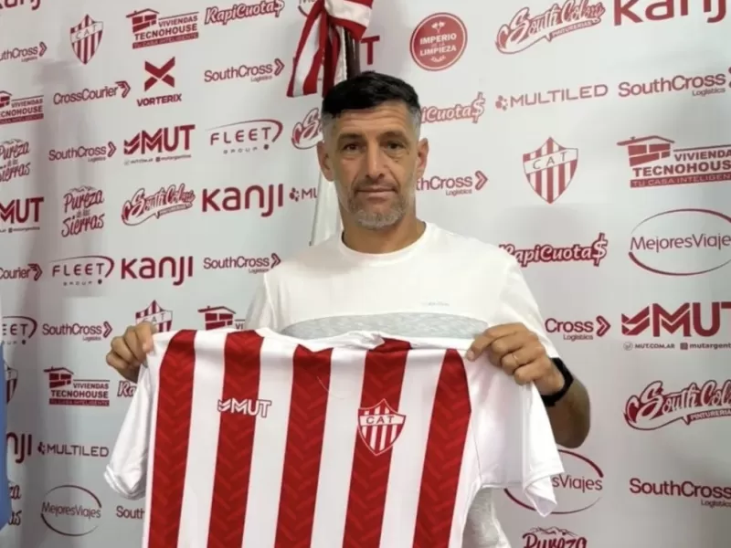 Lucas Licht fue confirmado como nuevo DT de un equipo del ascenso argentino