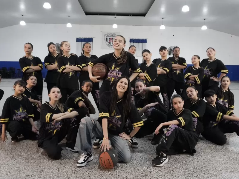 Bailarinas de Berisso alcanzaron las instancias finales de los Mart&iacute;n Fierro de la Danza