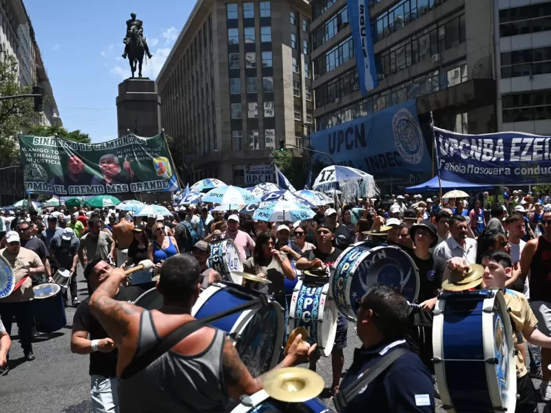El Gobierno descontar&aacute; el d&iacute;a a estatales que adhieran al paro nacional de la CGT