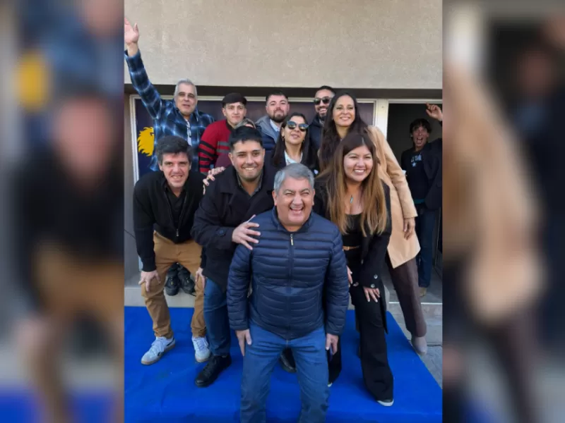 El armado de Leonardo Benítez en Navarro se debilitó tras el acto con barras y la falta de consensos