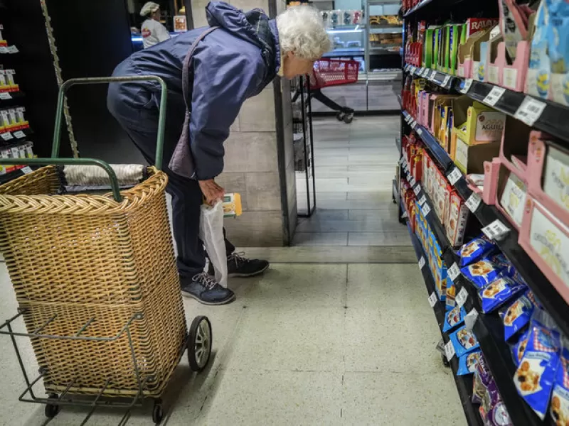 La inflación de octubre se sitúa en el 2,7% y alcanza un acumulado del 107% en 2024