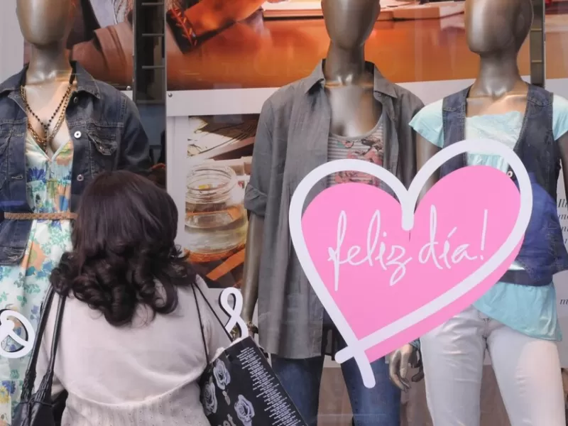 Caen las ventas por el día de la madre en comercios minoristas por tercer año consecutivo