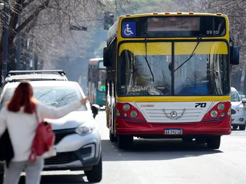La UTA amenaza con paralizar el servicio de colectivos en el AMBA en las próximas horas