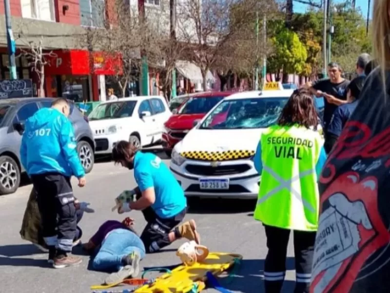 Una mujer fue atropellada esta mañana en plena Avenida Montevideo
