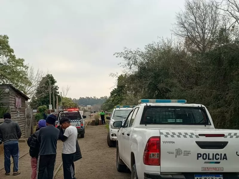 Encontraron a un hombre sin vida en plena calle