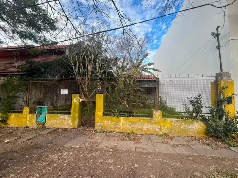 Una mujer quiso usurpar una casa en La Plata y al entrar encontr&oacute; el cad&aacute;ver de un hombre