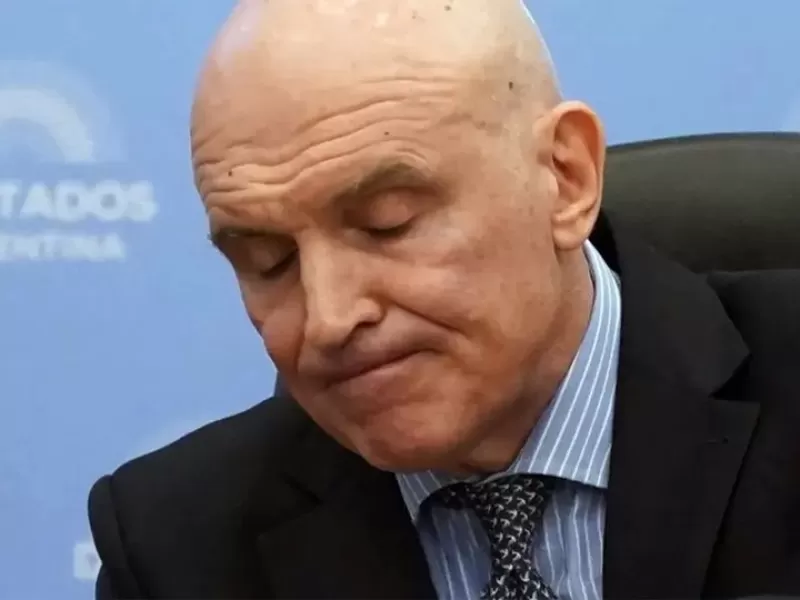 José Luis Espert pidió licencia como diputado nacional en medio del escándalo por sus vínculos con Fred Machado
