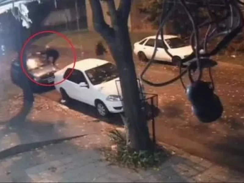 La Plata: Vecinos de Los Hornos denuncian ola de robos a autos y motos