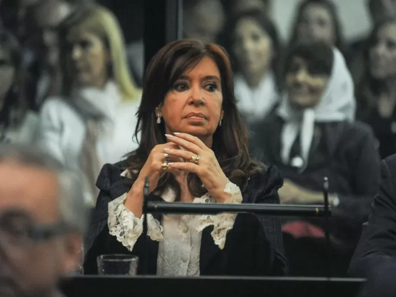 Analizan la domiciliaria para Cristina: pero evalúan restricciones para sus apariciones públicas