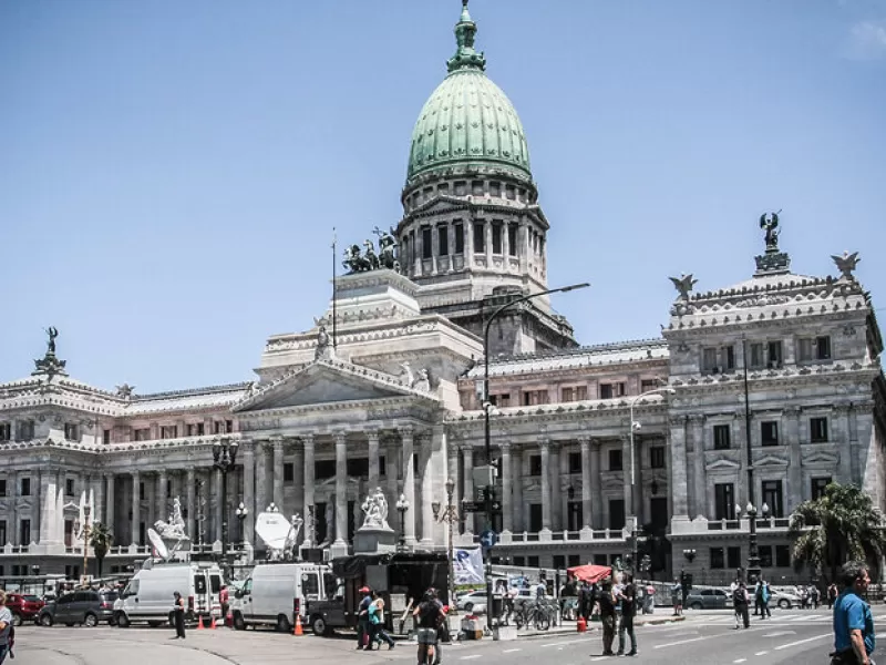 El Gobierno modificar&aacute; art&iacute;culos pol&eacute;micos de la reforma laboral tras reclamos de bloques dialoguistas