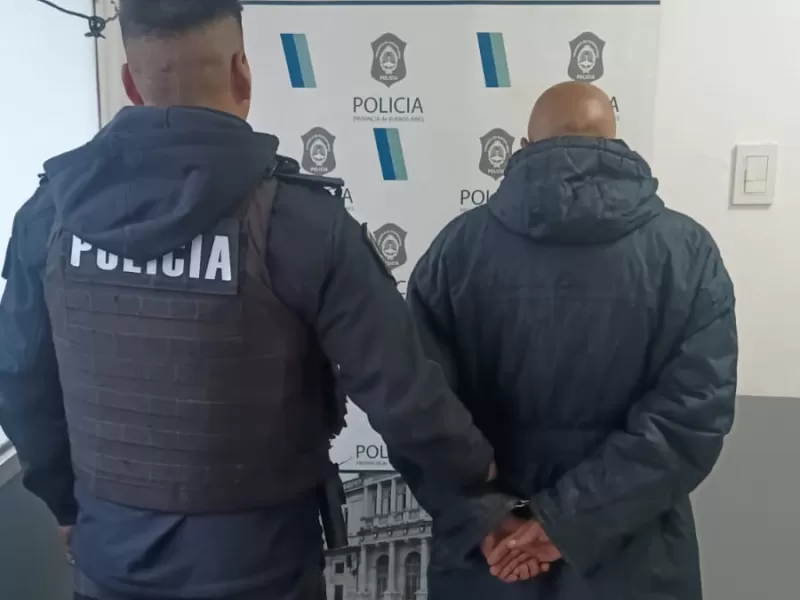 Identificaron en el Play&oacute;n Municipal a un hombre acusado de amenazar a automovilistas con un ca&ntilde;o met&aacute;lico