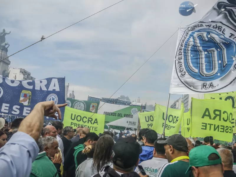 Arranc&oacute; el paro general de la CGT y se paralizan servicios en todo el pa&iacute;s