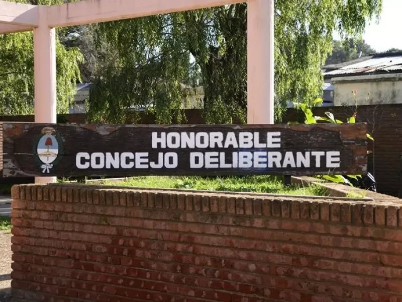 Buscan en Villa Gesell aplicar sanciones r&aacute;pidas ante faltas graves por circulaci&oacute;n y estacionamiento indebido