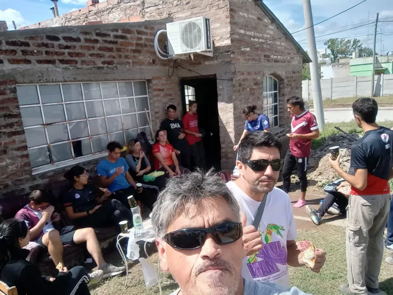 Vecinos de Punta Lara viajaron a Bahía Blanca para ayudar a los afectados por el temporal