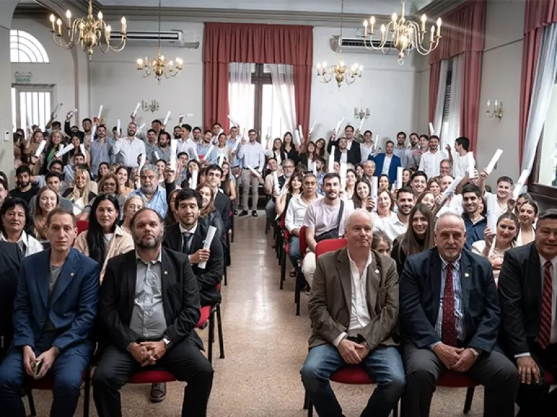 La provincia de Buenos Aires duplicó la matrícula y juraron 80 nuevos agrimensores en el Consejo Profesional