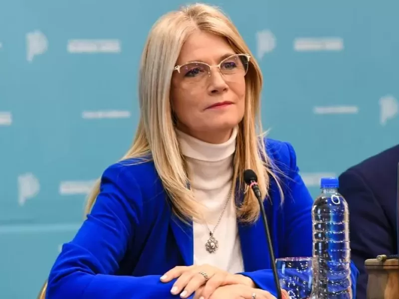 Ver&oacute;nica Magario asumir&iacute;a la gobernaci&oacute;n en un contexto de internas abiertas dentro del PJ