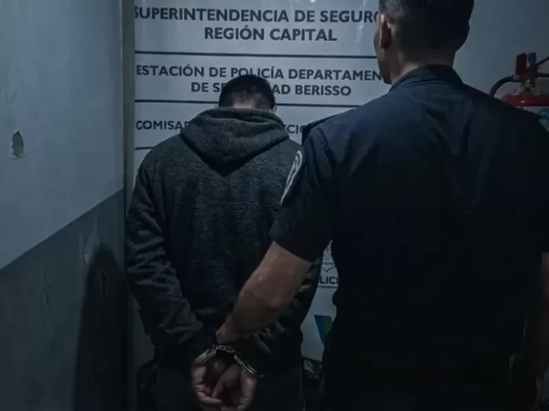 Intervenci&oacute;n policial por un hecho de violencia en Barrio San Carlos