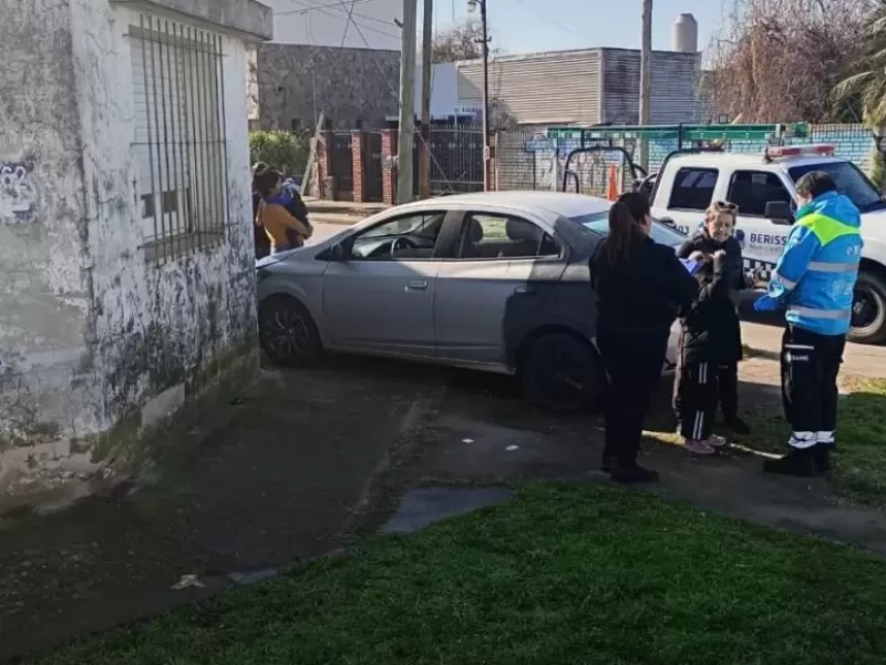 Choque en 13 y 162: una menor debió ser hospitalizada