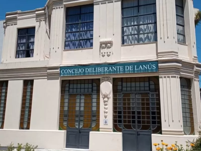 Proyecto de parque en Lan&uacute;s entra en tensi&oacute;n con la Ley Nacional 23.818