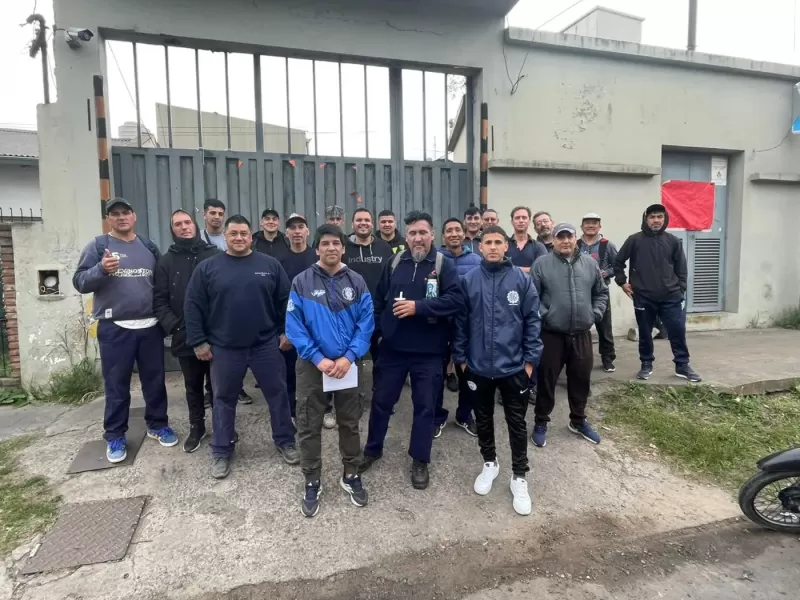 Crece el conflicto en Acerías Berisso: trabajadores denuncian que la empresa volvió a violar la conciliación obligatoria
