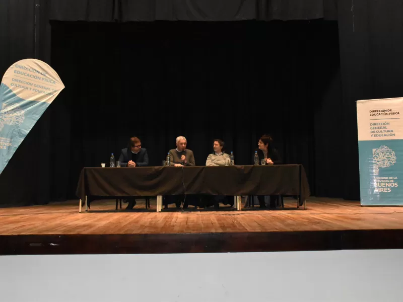 Entrega de terreno para el CEF N°67 y jornada de capacitación docente en Berisso