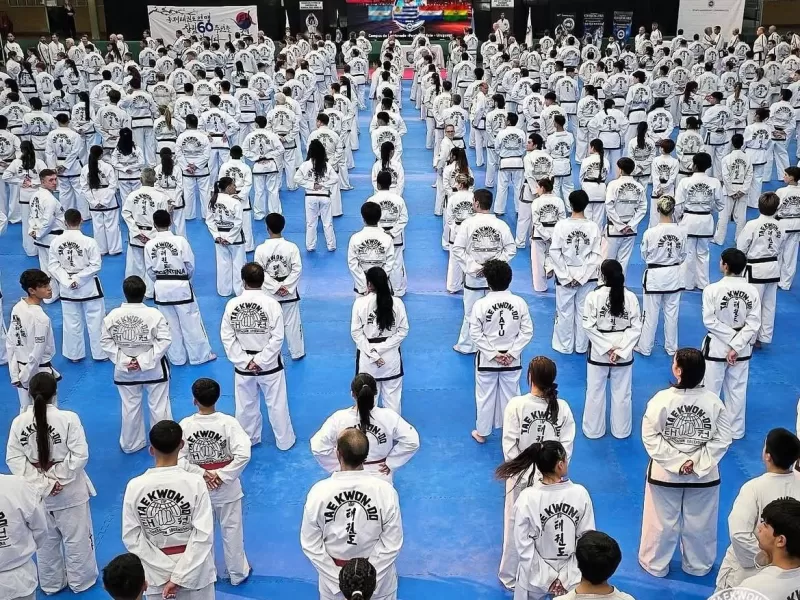 Berisso dijo presente en la gira sudamericana de Taekwon-Do ITF que tuvo la visita del Gran Máster Choi Jung Hwa