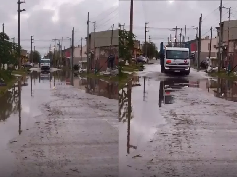 Calles inundadas en Villa Paula tras las intensas lluvias en Berisso