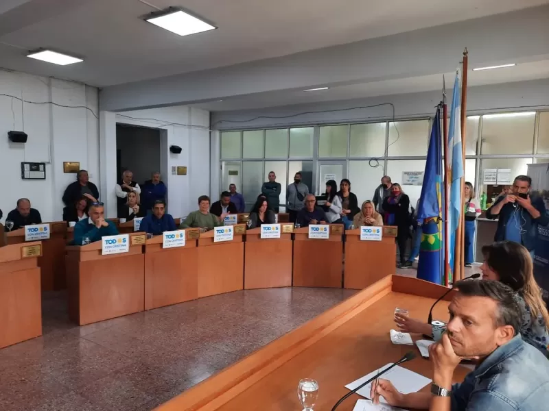 Reelecciones indefinidas: ¿qué concejales podrían seguir en Berisso si se aprueba la nueva ley?