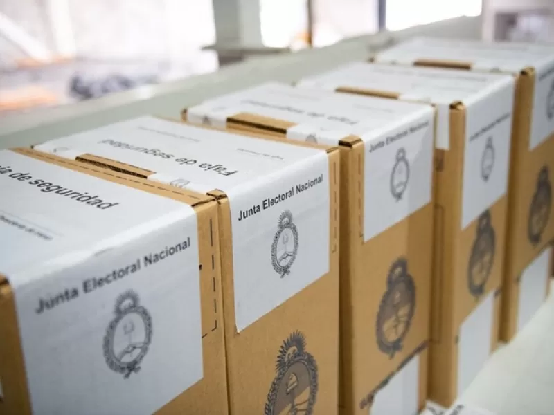 Multas de hasta $2.000 por no votar en las elecciones de este domingo