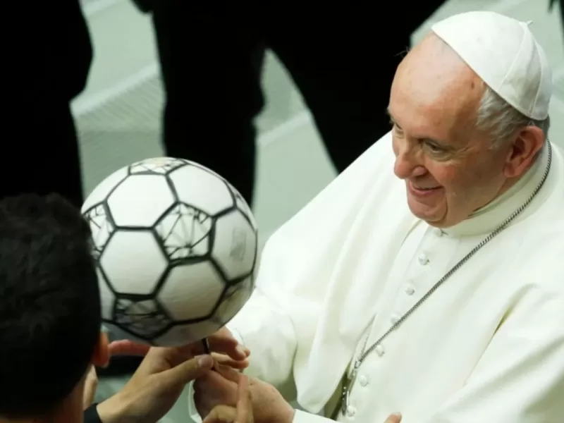 El fútbol argentino se detiene por duelo nacional tras la muerte del Papa Francisco